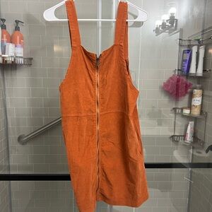 super cute zip up dress